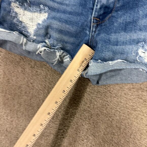 BlankNYC Fulton Jean Shorts Womens Size 26 Blue Distressed Denim 2" Rolled Hem‎ - Picture 7 of 11